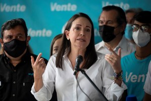María Corina Machado pidió incluir voto de migrantes en las primarias