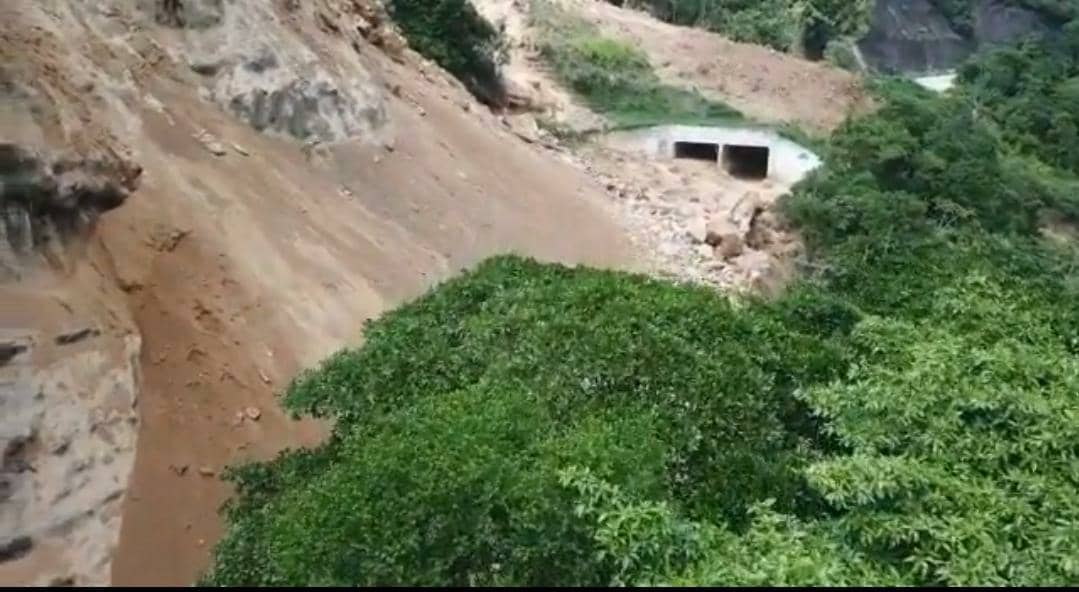 Mérida, aislada por derrumbes en los principales tramos de la carretera Panamericana