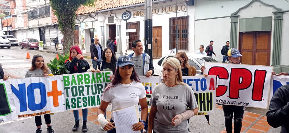 Estudiantes de la ULA denunciaron ante el Ministerio Público agresión sufrida durante acto proselitista del chavismo