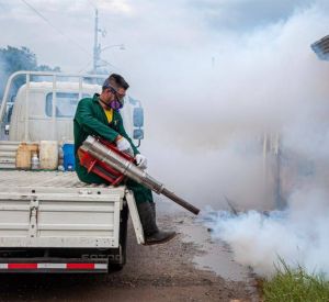 En Maracaibo inician jornadas de fumigación ante brote de dengue