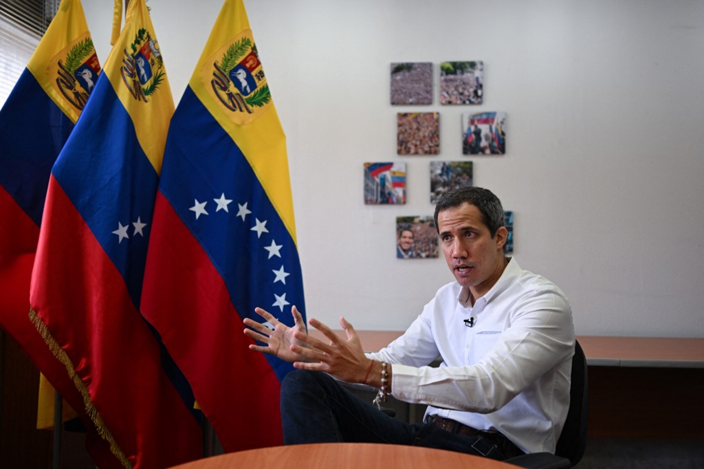 Guaidó a Petro: Para que haya cero sanciones necesitamos democracia al 100%