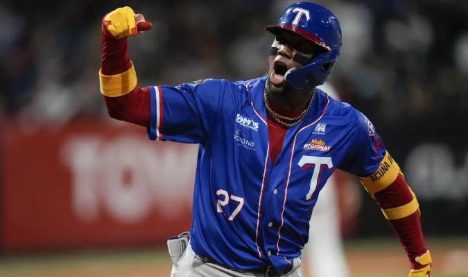 Los números que deja Ronald Acuña Jr. como jugador de los Tiburones de La Guaira