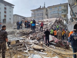 Más de 50 mil muertos dejó el terremoto en Turquía y Siria