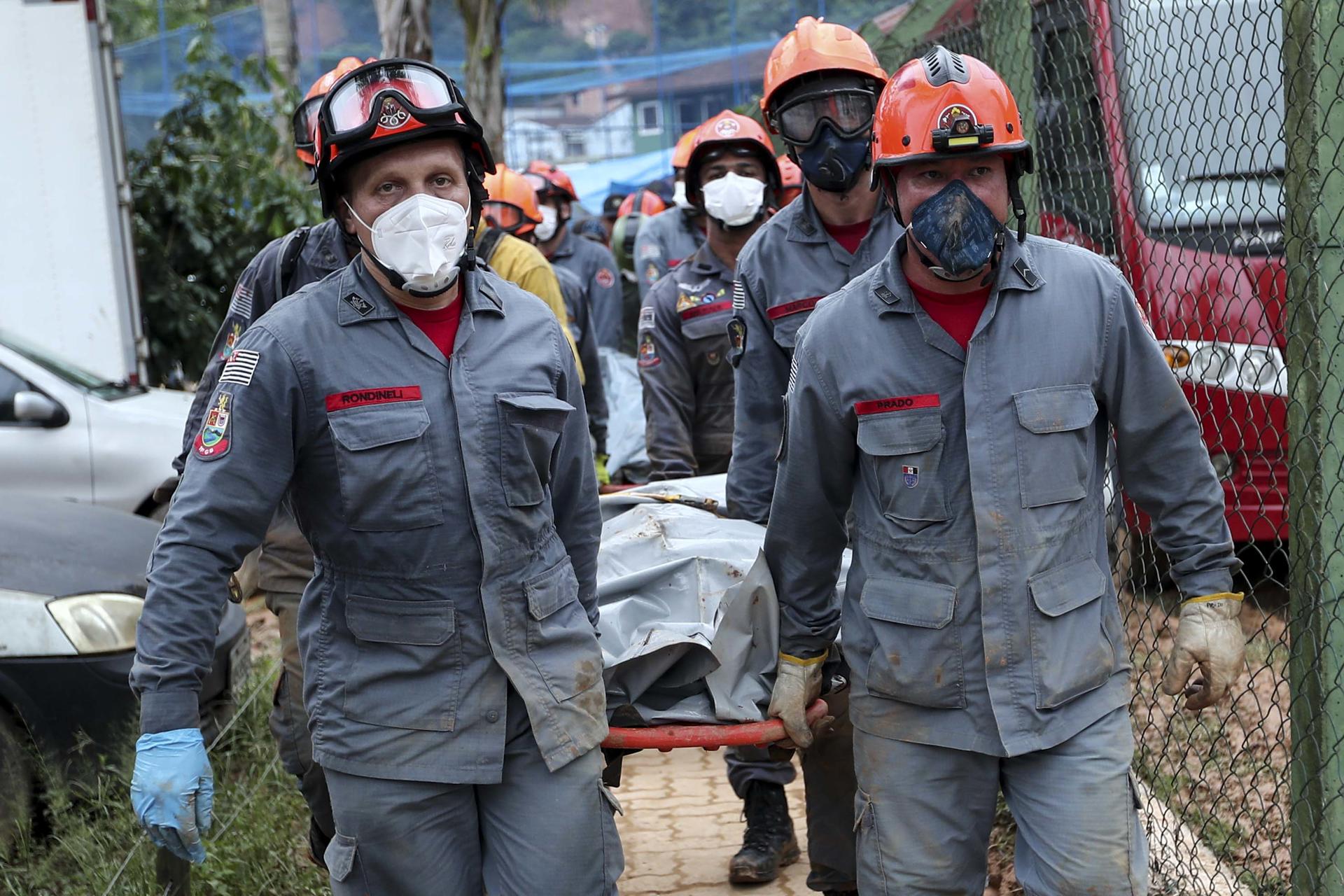 Subió a 59 la cifra de muertes por las fuertes lluvias en Sao Paulo