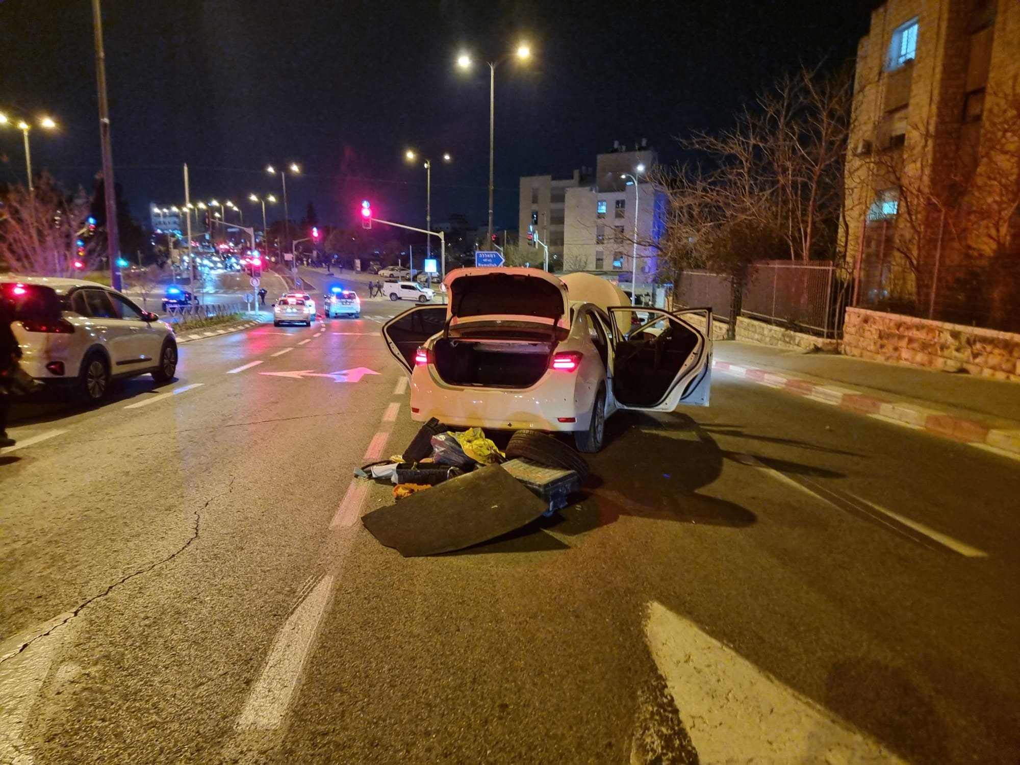 Al menos dos víctimas mortales, entre ellas un niño, en un ataque terrorista en Jerusalén