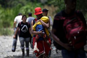 Niño de cinco años abandonado en la peligrosa selva del Darién fue rescatado por una familia ecuatoriana