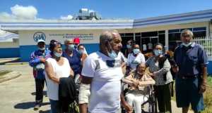 Pacientes renales “se las cantaron” al presidente de BusMargarita por eliminarles la ruta de transporte
