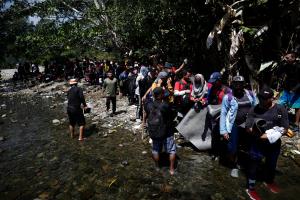 Cantidad de migrantes venezolanos que cruzaron el Darién aumentó a 193% en marzo