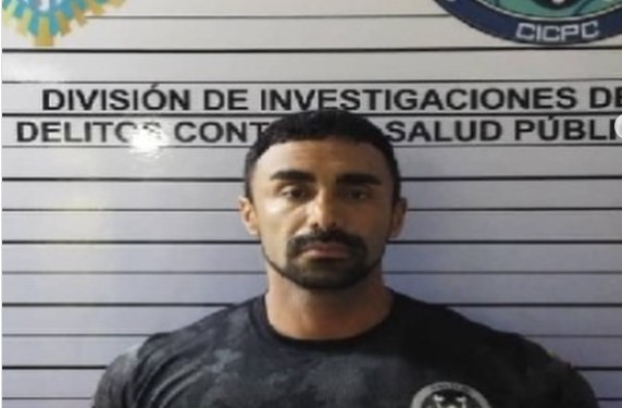 Capturan a preparador físico que inyectaba testosterona de uso veterinario en reconocido gimnasio de Baruta (Fotos)