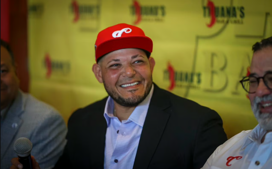 Yadier Molina no regresa como mánager de Magallanes: El boricua dirigirá a los Criollos de Caguas