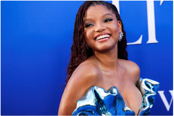 La inesperada historia detrás del costosísimo peinado de Halle Bailey en La Sirenita