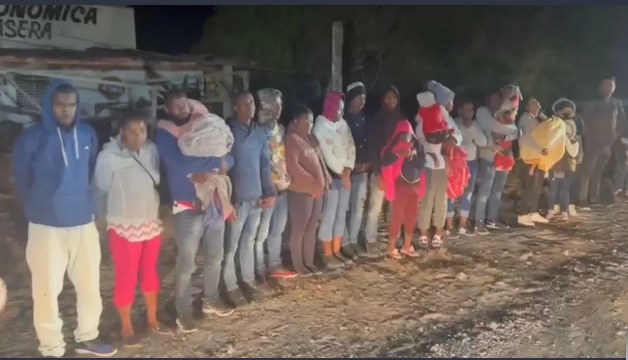 México entrega a migrantes secuestrados tarjetas de visitante por razones humanitaria