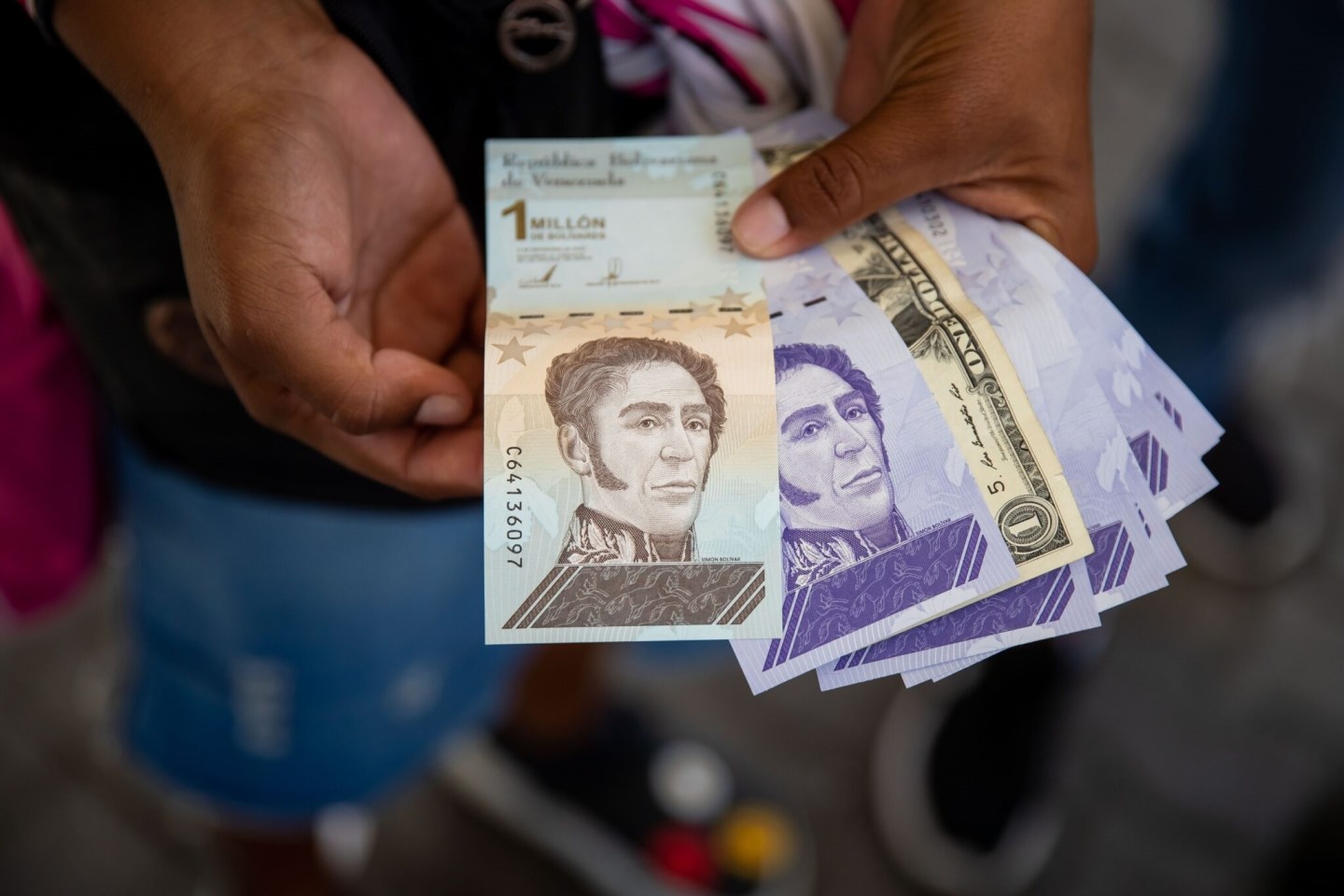 Maduro anunció aumento del salario mínimo integral