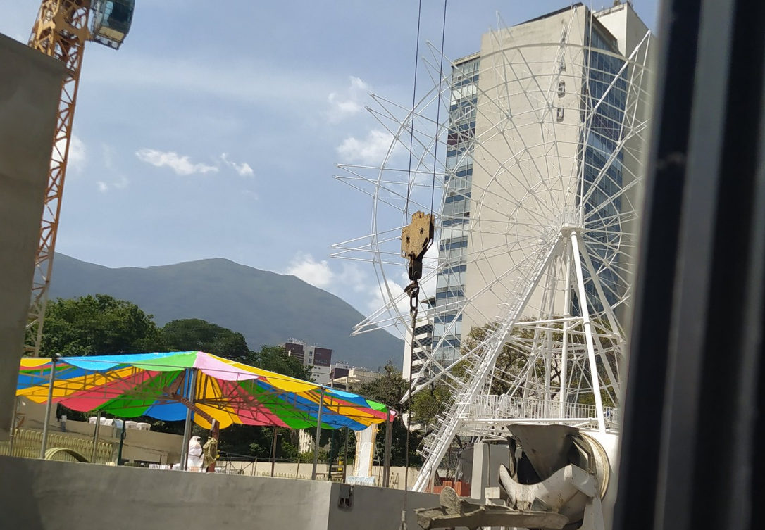 “Venezuela Premium”: abrirán parque de diversiones en Chacaíto, con noria incluida (Video)