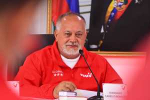Diosdado Cabello aseguró que “está pegado a todos los santos” para que la Primaria sea manual (VIDEO)