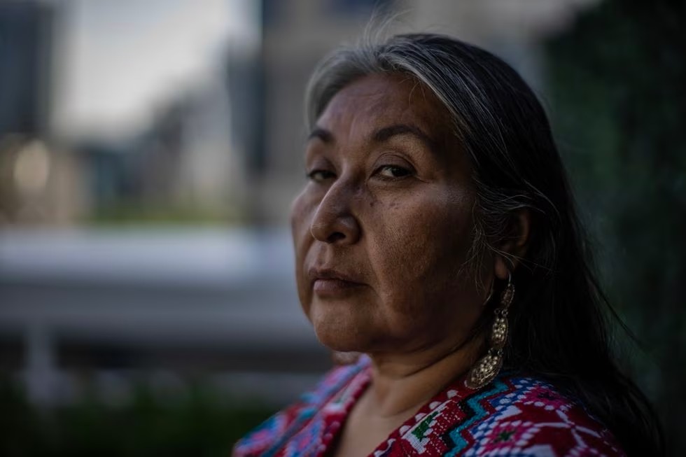 La mujer que provee de traductores de lenguas indígenas a más de 27 territorios en EEUU