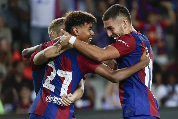 Barcelona se hizo con el trofeo Joan Gamper tras vencer al Tottenham en exhibición de Yaminel Lamal