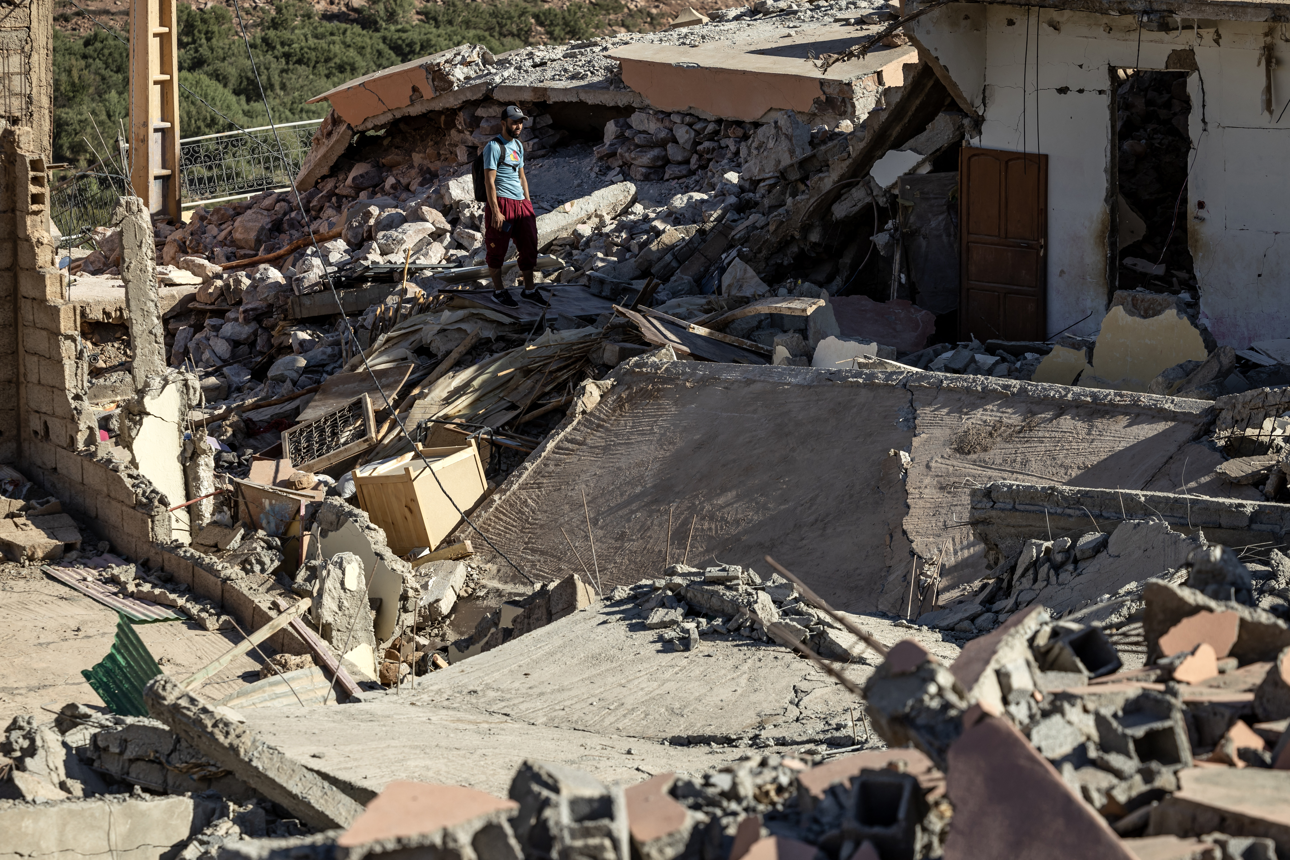 Carrera contra reloj para encontrar supervivientes del sismo de Marruecos