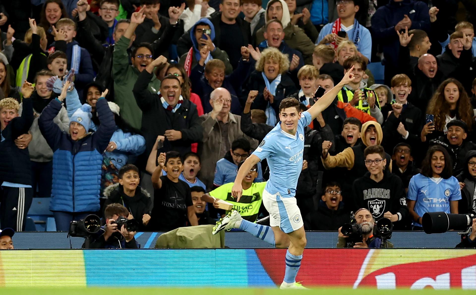 Con doblete de Julián Álvarez, el Manchester City derrotó al Estrella Roja en Champions League