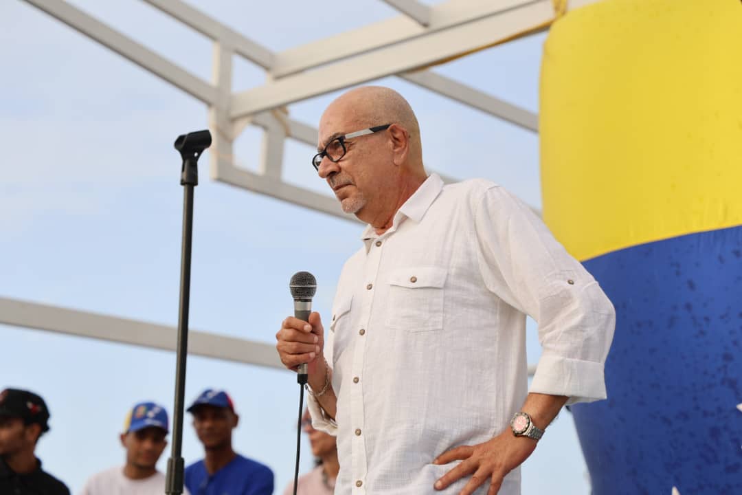 “Vamos a promover la inversión privada para convertir a Venezuela en un emporio”, afirmó Andrés Caleca