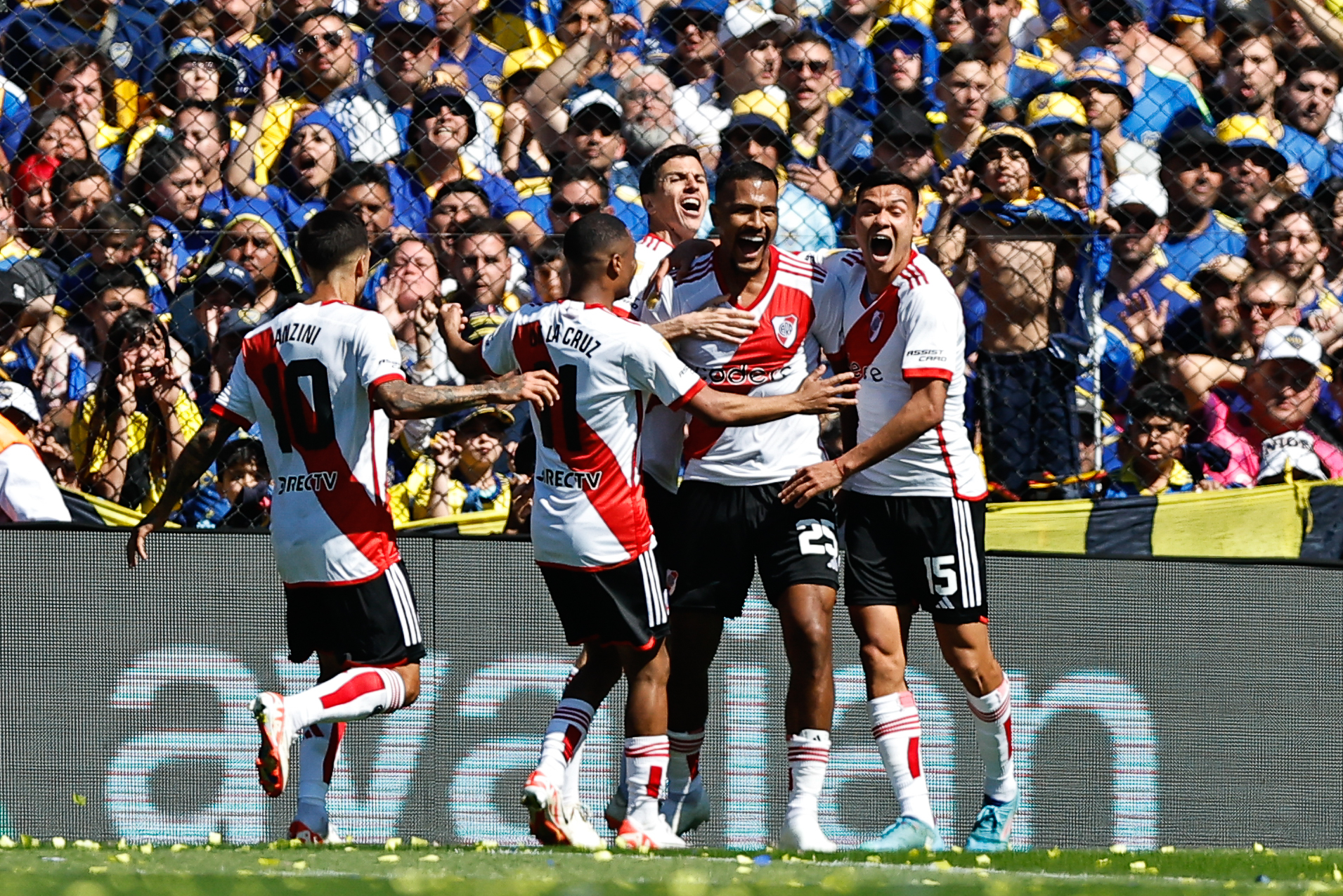 Con gol de Salomón Rondón, River Plate se llevó el superclásico ante Boca Juniors