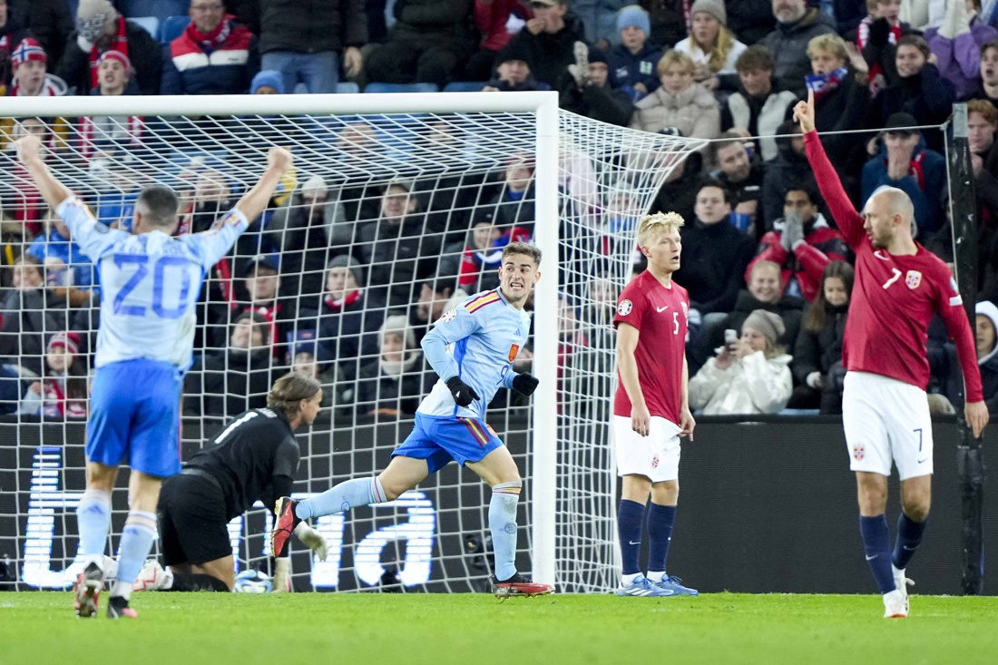 Gavi clasificó a España a la Eurocopa frente a la Noruega de Haaland, que quedó eliminada