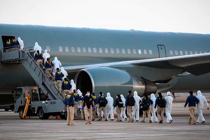 Gobierno chileno afirmó que régimen chavista no autorizó vuelo con migrantes expulsados