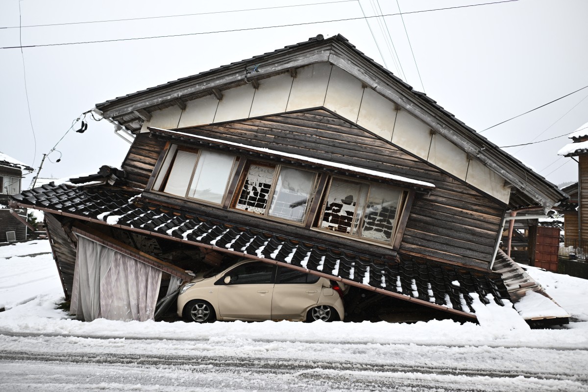 Casas antiguas sobreviven en pequeño poblado japonés después de terremoto