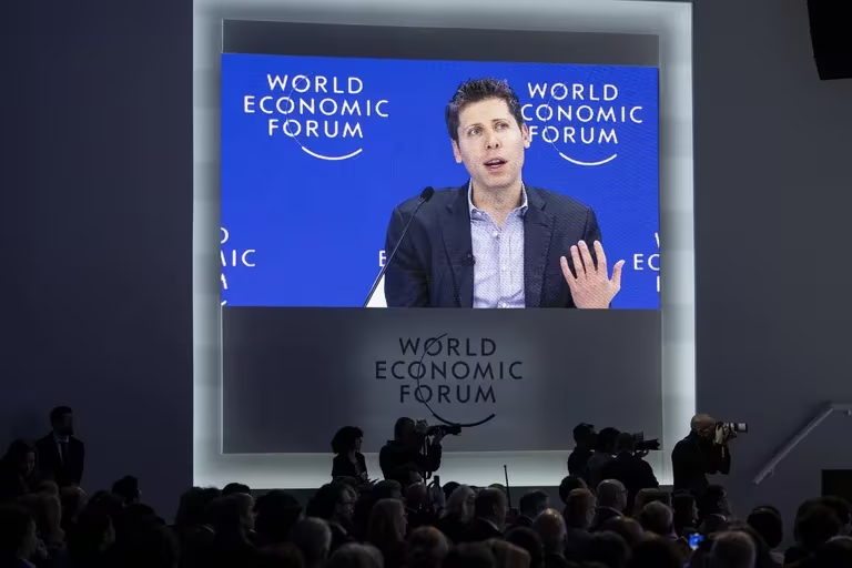 TWP: La élite de Davos abrazó la IA en 2023… ahora le temen