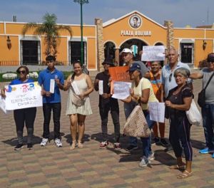 EN IMÁGENES: jóvenes guaireños aprovechan el último día para inscribirse ante en el RE