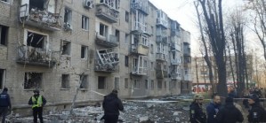 Al menos cuatro muertos y diez heridos en un ataque ruso contra la ciudad de Járkov