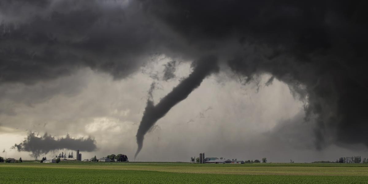 Alerta en Florida y Georgia por posibles formaciones de tornados