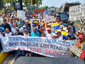 Trabajadores en Valencia marcharon contra la “política de hambre” del chavismo