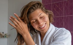 El triple lavado: la fórmula para tener un cabello espectacular