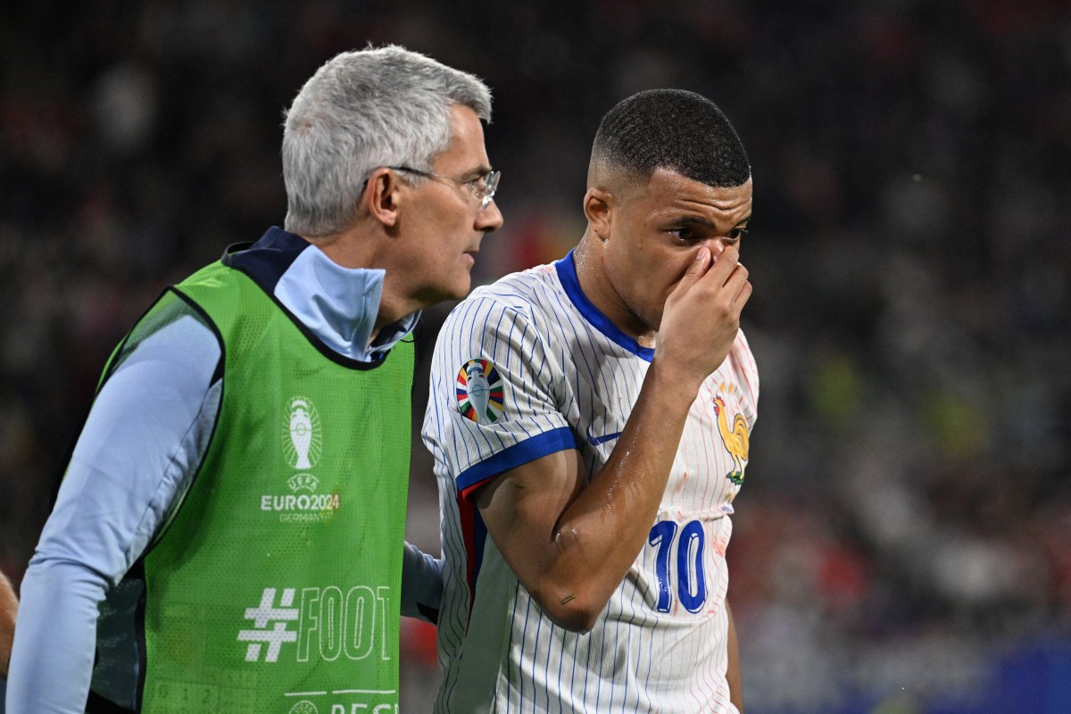 Sangre, sudor y triunfo: El accidentado regreso de Mbappé al fútbol