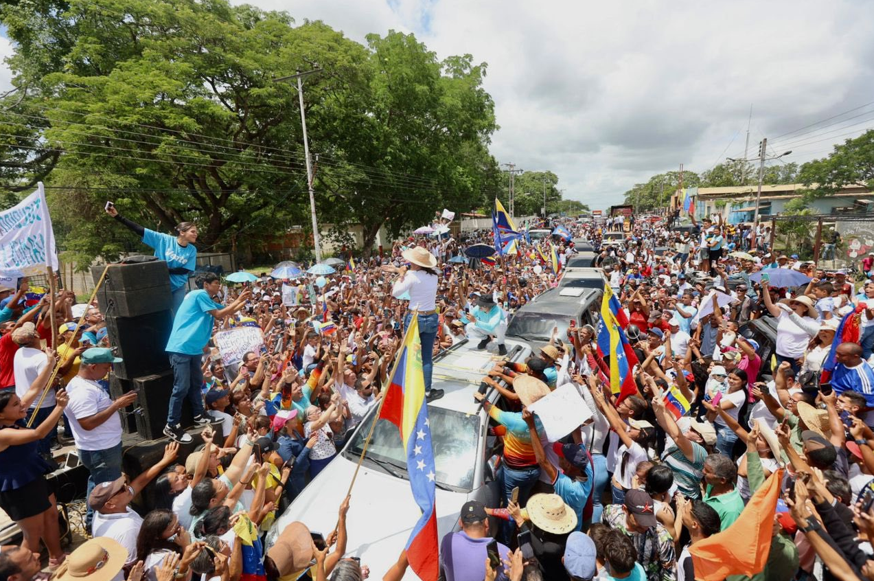 Locura por María Corina Machado en Guárico: “Ni Chávez en su momento cumbre tuvo tanta gente”