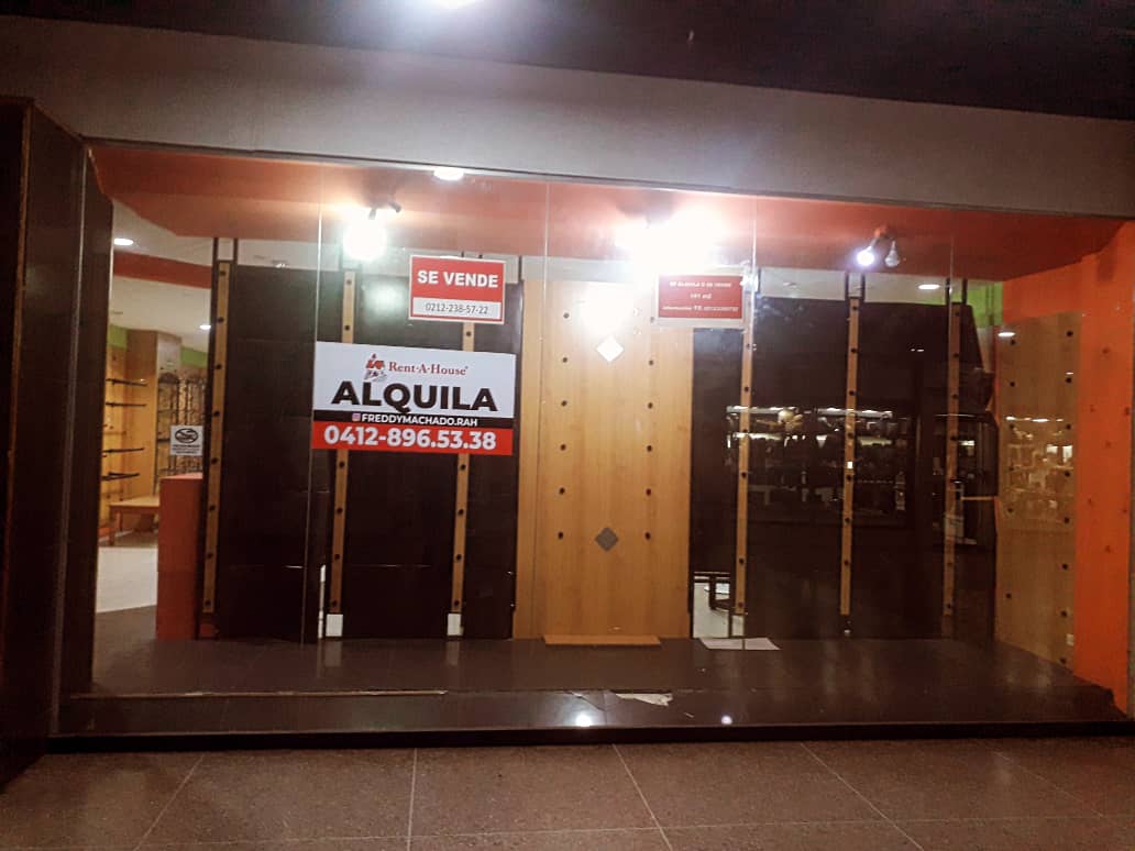 Cambios en el consumo y crisis económica impactan a centros comerciales en Maracay