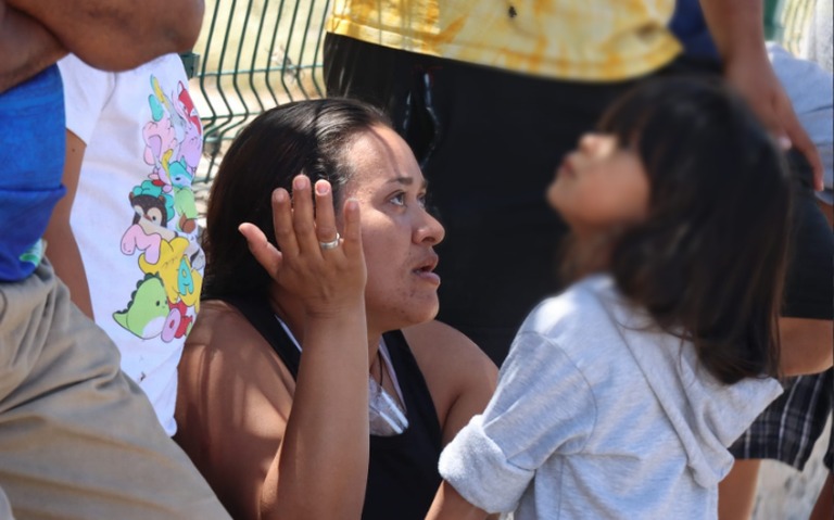 La desesperación de una venezolana con sus hijos que espera ingresar a EEUU a pesar de las nuevas restricciones