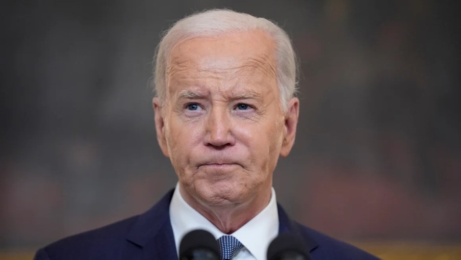 Biden agudiza ataques en campaña electoral y tilda a Trump de “delincuente convicto”