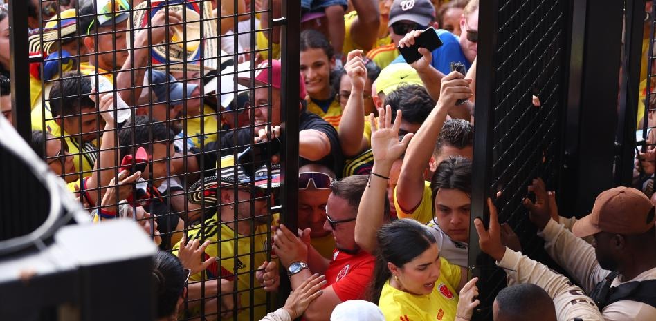 Una mujer y sus hijos viajaron a la final de la Copa América, pero jamás pudieron entrar al Hard Rock Stadium