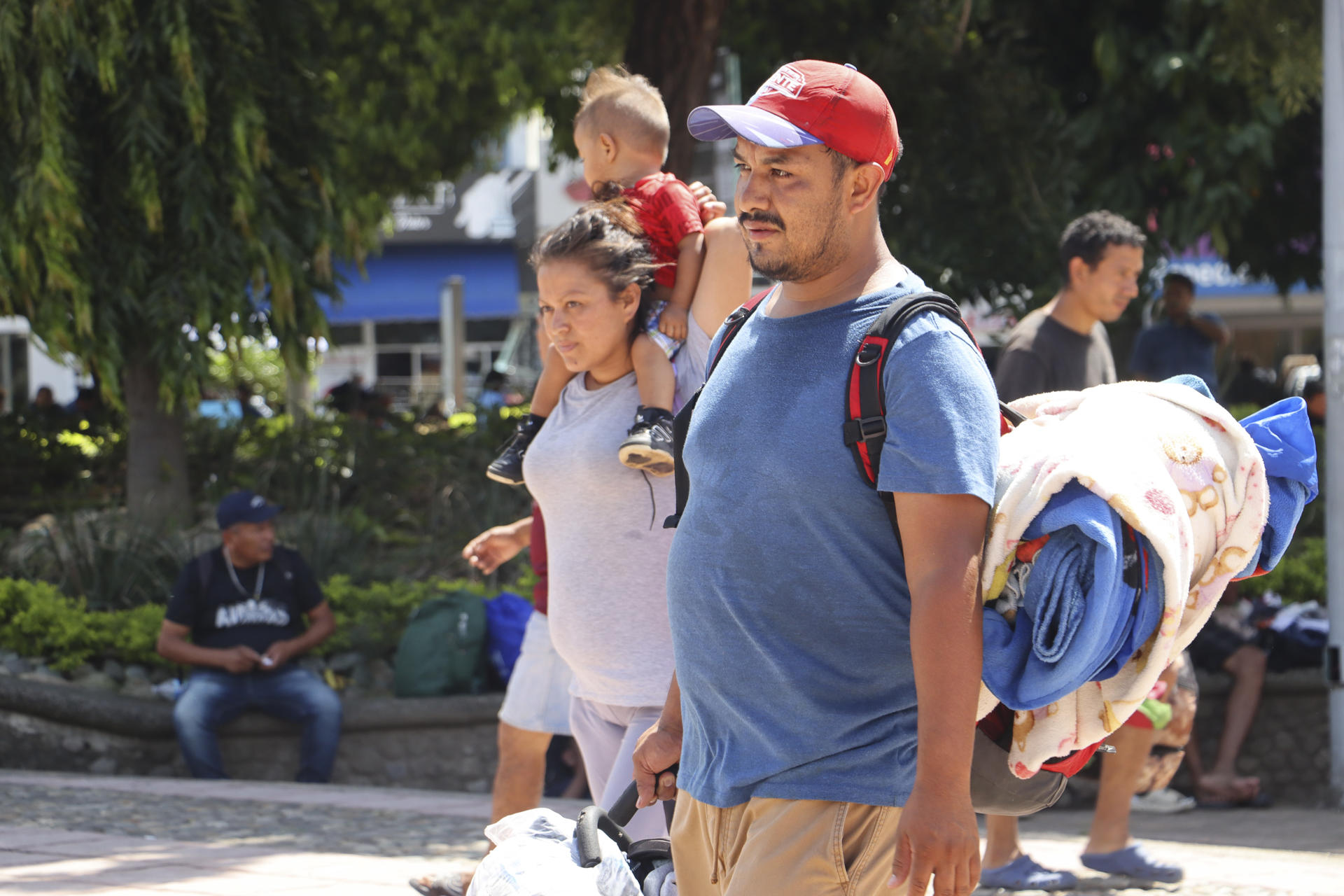 Migrantes venezolanos en el sur de México viven incertidumbre tras renuncia de Biden